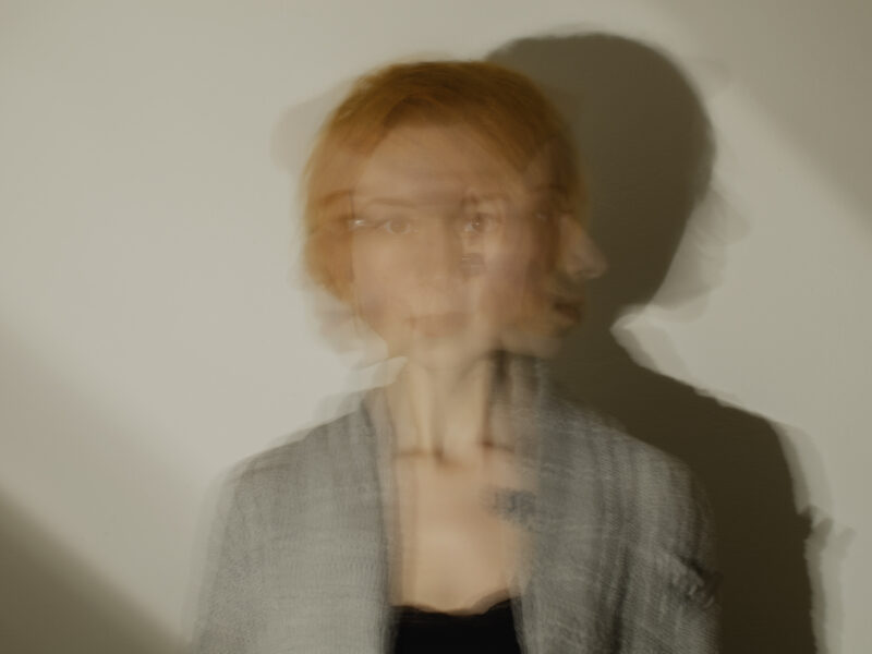 Portréty hra s dlouhou expozicí